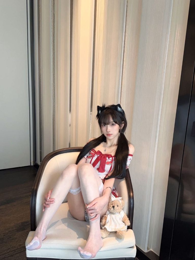 上海外围 05年舞蹈生兼职 肤白貌美性格温柔 你的完美女友 5 1000017832