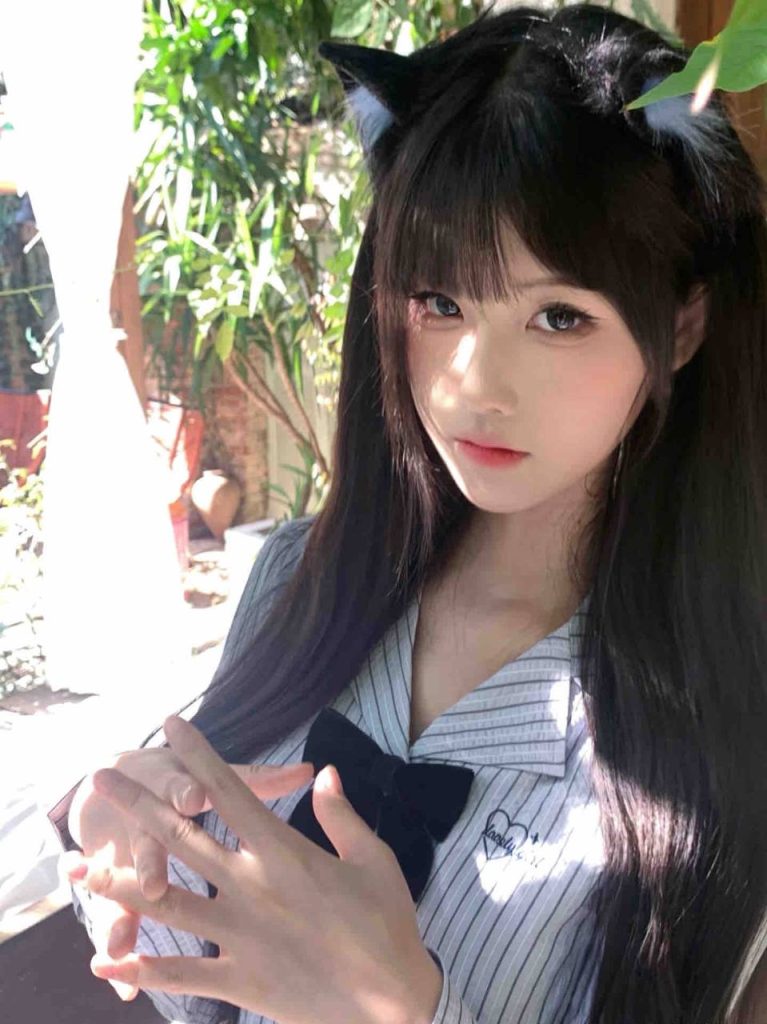 深圳外围 大二学妹兼职 粉粉嫩嫩身材高挑 无赘肉完美花瓶身材 6 1000017885